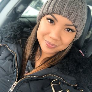 Meet your Posher, Elaine